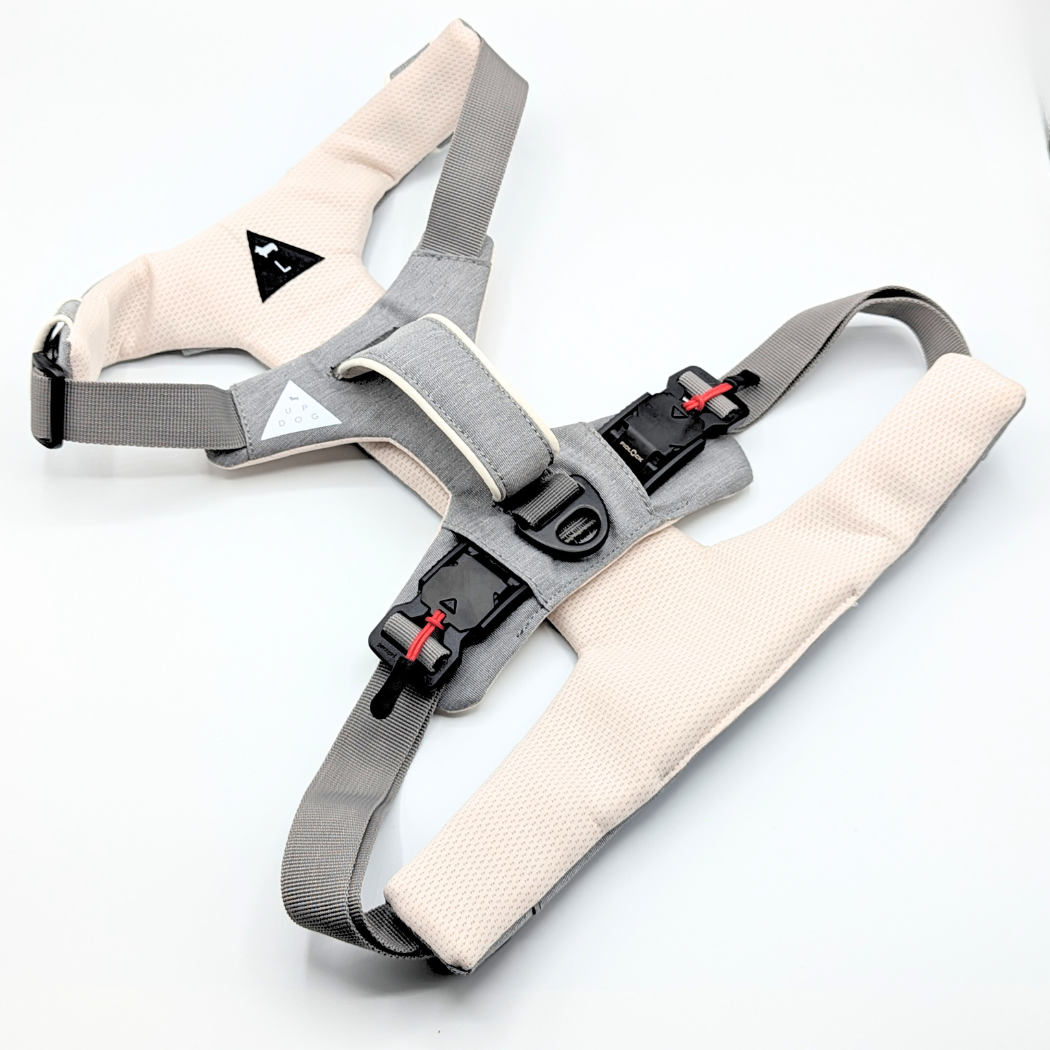 Magnetic Easy-On Harness with Handle
