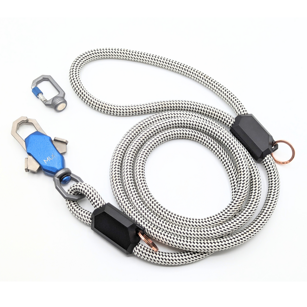 One-Hand Magnetic Leash